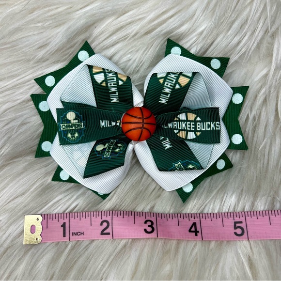 🎀🏀 NBA Milwaukee Bucks Basketball Hair Bow Barrette Clip 🏀🎀 - Picture 3 of 4